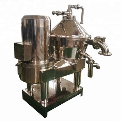 Automatische Uitlaat PLC Besturing Bier Centrifuge met Food Grade Roestvrij Staal en 5000-10000 L/H Capaciteit